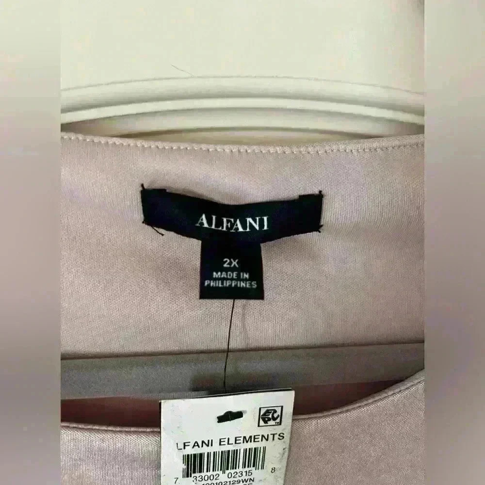 NWT Alfani Blouse Blush Color Polyester One-Sleeveless Women’s size 2X - Picture 3 of 9
